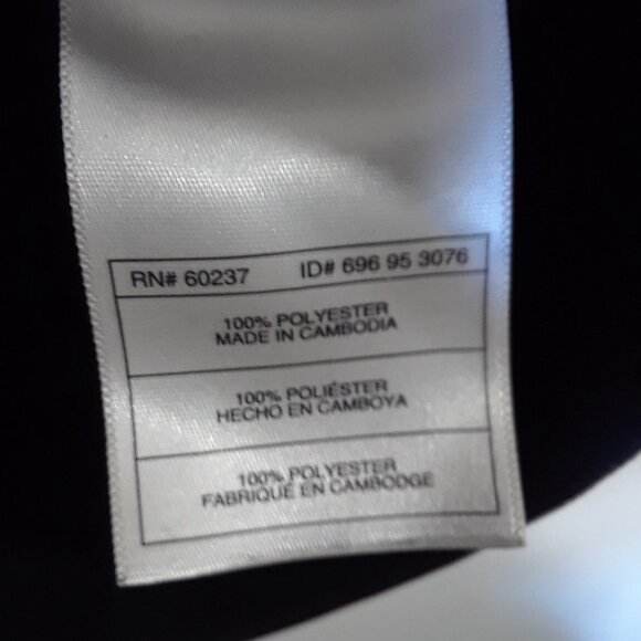 Puma Black and White Track Jacket Youth Size - Picture 2 of 3